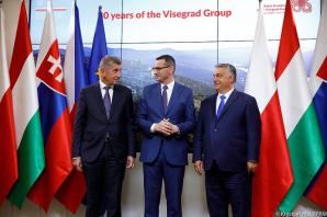 [VIDEO] Premier Mateusz Morawiecki w Brukseli o uruchomieniu unijnego budżetu oraz planie dla Białorusi