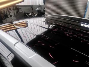 [VIDEO] 1.000.000 Euro – Kontrakt und der Pole hat dabei wie ein Sklave gearbeitet, denn SPECKHAHN – der deutsche Ford-Dealer will ihm seine Belohnung für die geleistete Arbeit immer noch nicht auszahlen!