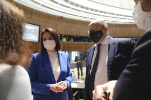 Zaangażowanie UE na Białorusi i w Iraku oraz relacje z państwami Ameryki Łacińskiej i Karaibów były głównymi punktami poniedziałkowego posiedzenia Rady do Spraw Zagranicznych w Luksemburgu