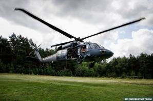 [VIDEO] Gotowi do podjęcia najtrudniejszych zadań. Black Hawk który niedawno wrócił z działań ratowniczo-gaśniczych w Turcji.