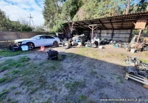 [VIDEO] Rozbita zorganizowana grupa przestępcza zajmująca się kradzieżami aut na terenie Polski, Niemiec i Austrii