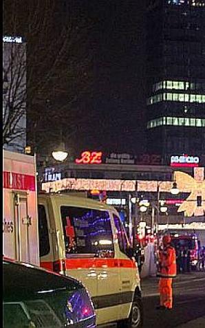 BERLIN: Pakistańczyk zamieszany w napad seksualny a nie w zamach z użyciem polskiej ciężarówki! Terrorysta wciąż na wolności! 