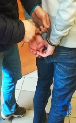 Dolnośląskie: Policjanci zatrzymali mężczyznę, który umieścił w internecie film informujący o możliwym ataku terrorystycznym w Wałbrzychu!