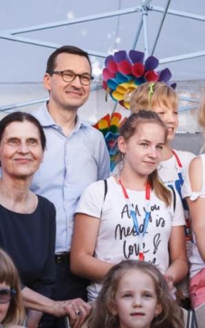 [VIDEO] Premier Mateusz Morawiecki: Nie ma przyszłości państwa polskiego bez przyszłości rodzin