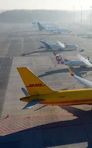 [VIDEO] Polskie lotniska nawet przez cztery lata będą odbudowywać ruch pasażerski. Na powrót do kondycji finansowej sprzed pandemii potrzebują jeszcze więcej czasu