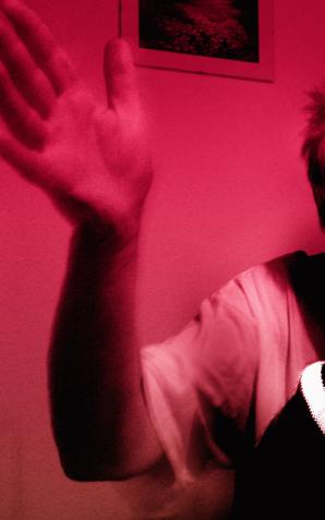 Bił syna rękoma i czajnikiem. Znęcał się też nad żoną