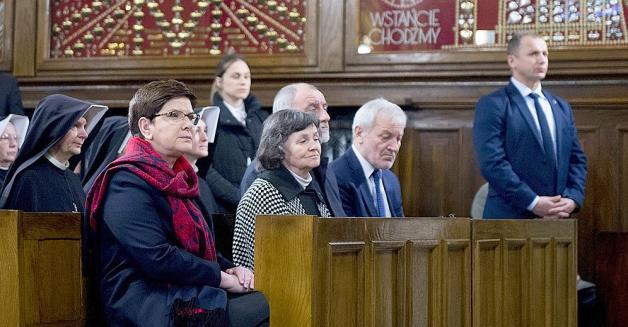 Premier Beata Szydło uczestniczyła w inauguracji Narodowego Dnia Czytania Pisma Świętego