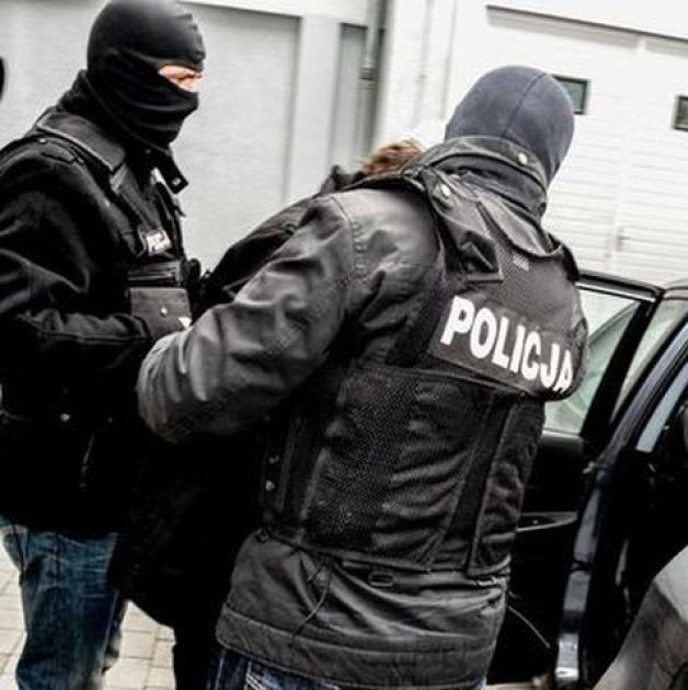 Zatrzymany usłyszał 263 zarzuty za wyłudzenia pożyczek przez Internet