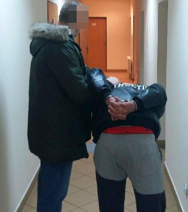 Bankowcy i policjanci zapobiegli oszustwu, podejrzany tymczasowo aresztowany