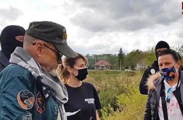 [VIDEO] Matka, Rutkowski i jego agenci poszukują 3,5-letniego Kacperka. Działania prowadzone są w trybie ciągłym